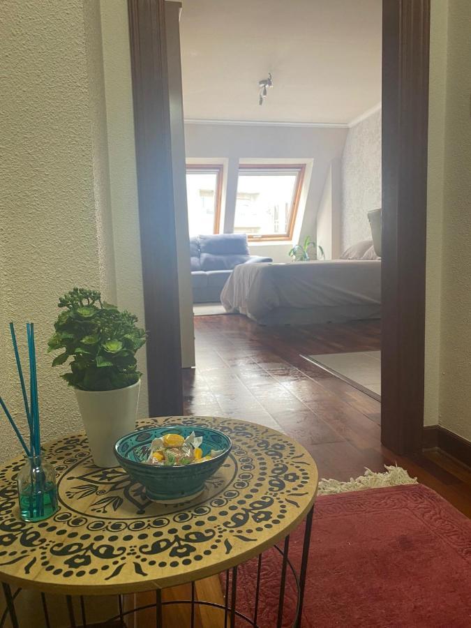 Estudio Plaza Eliptica B&B Виго Екстериор снимка